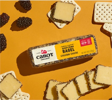 Everything Bagel Cheddar